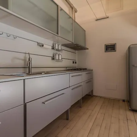 Lungolago Holiday Home - Affitti Brevi Italia Lecco Exterior photo